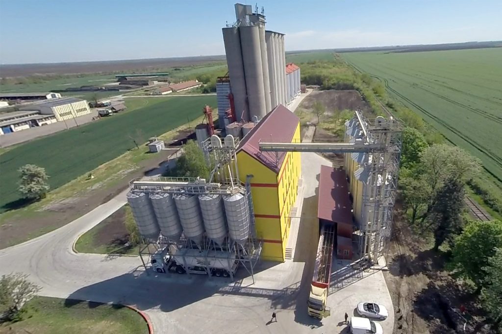 Fabrika za proizvodnju stočne hrane - FSH Zlatica, Zlatica